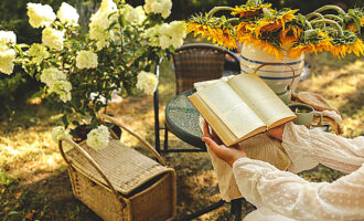 enhanced_girl_reading_garden